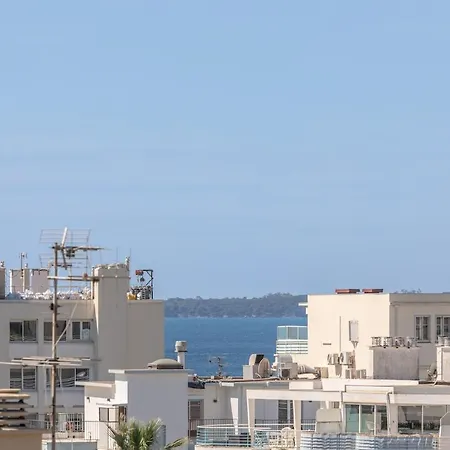 2 Pieces Piscine Rooftop A 2 Min Des Plages アパート *